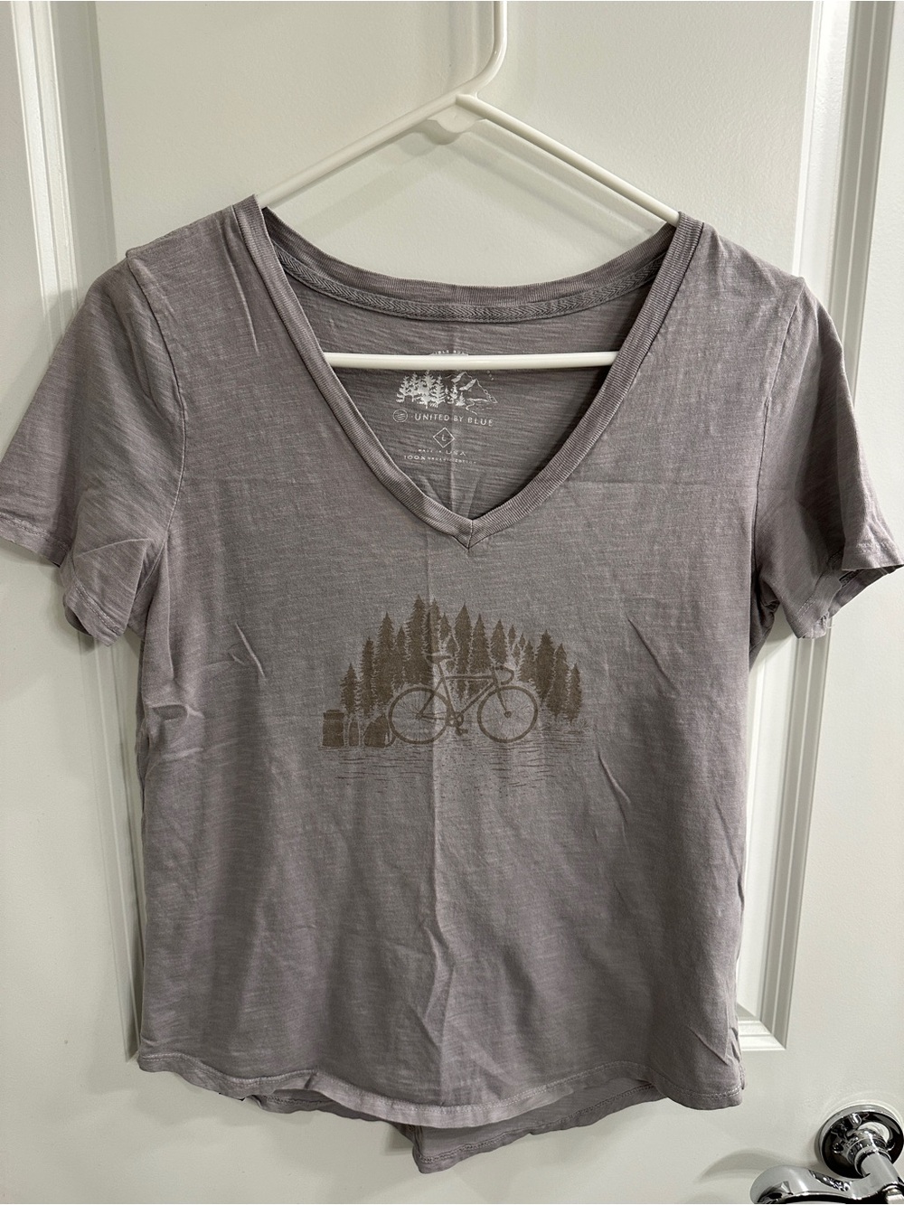 United By Blue Women's V-Neck Graphic Tee - Gray, women’s large
